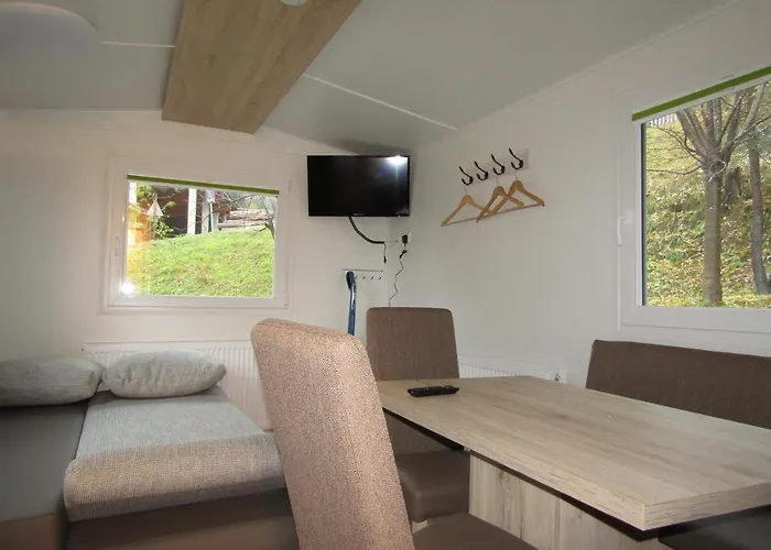 مكان تخييم Mobilheim Adler Horst *